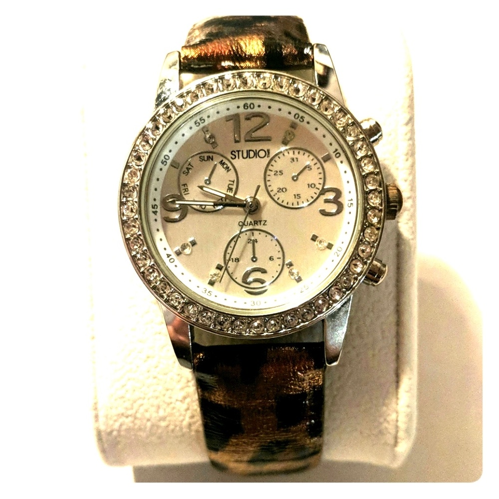 Studio Time leopard print watch
